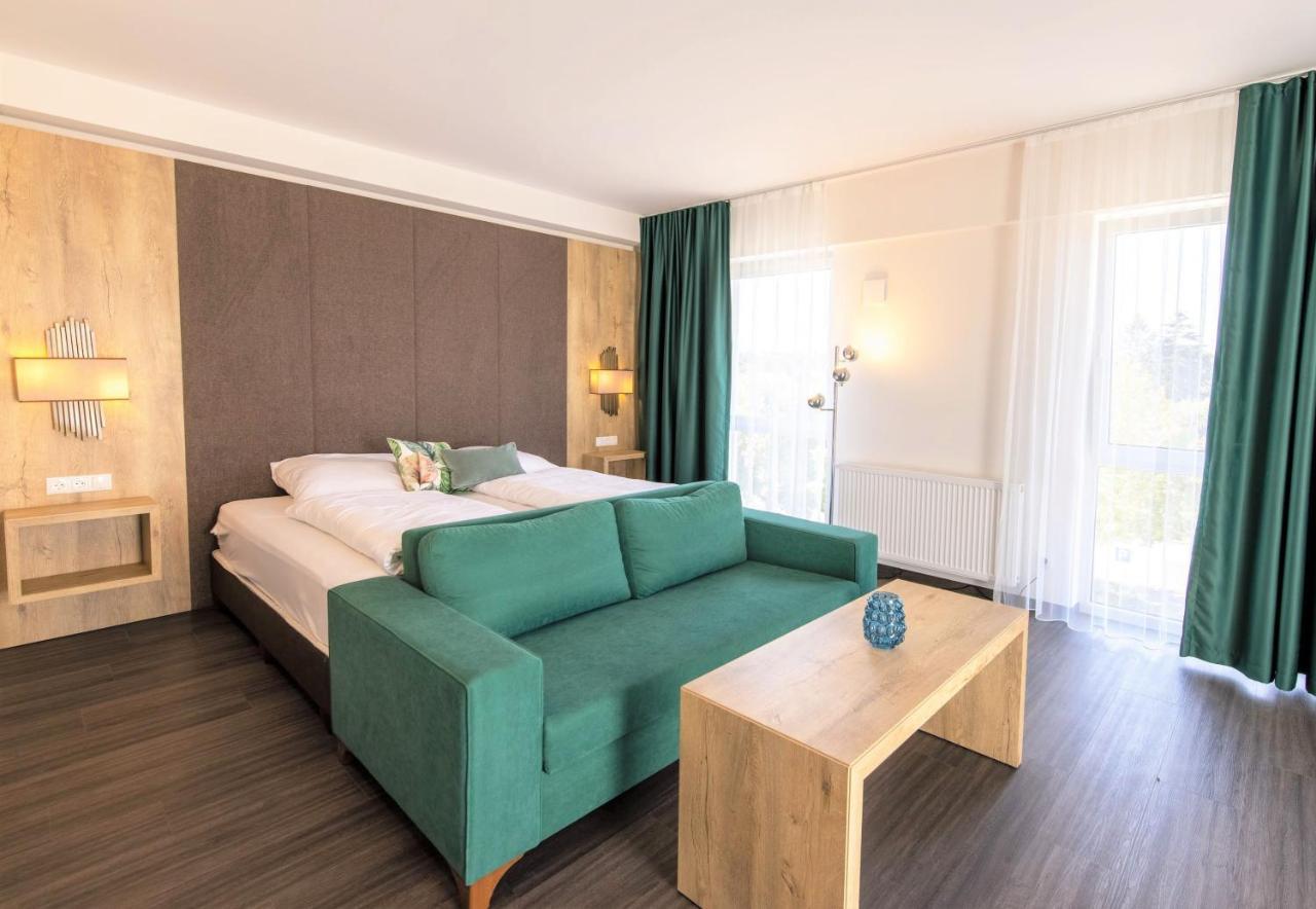 Luxstay Karben Neue Mitte - Self-Check-In Exterior photo